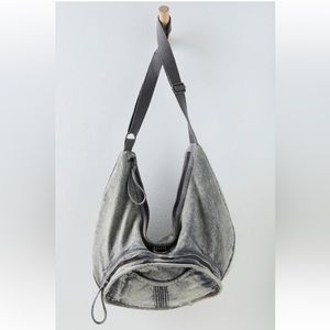 FREE PEOPLE Styx Sling Bag